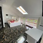 Relax House
