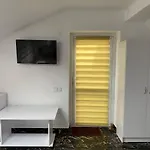Relax House