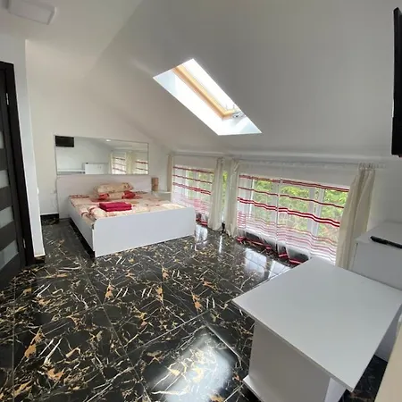 Relax House