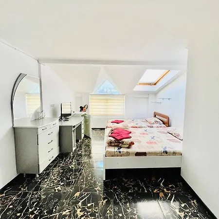 Апартаменти Relax House Львів